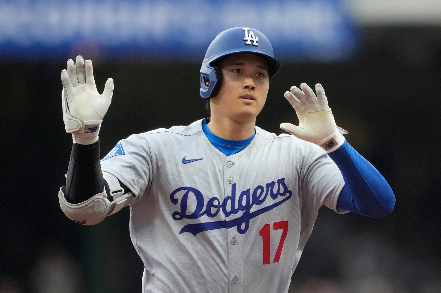 現地８日のブルワーズ戦で先頭打者ホームランを放ったドジャースの大谷。(C)Getty Images