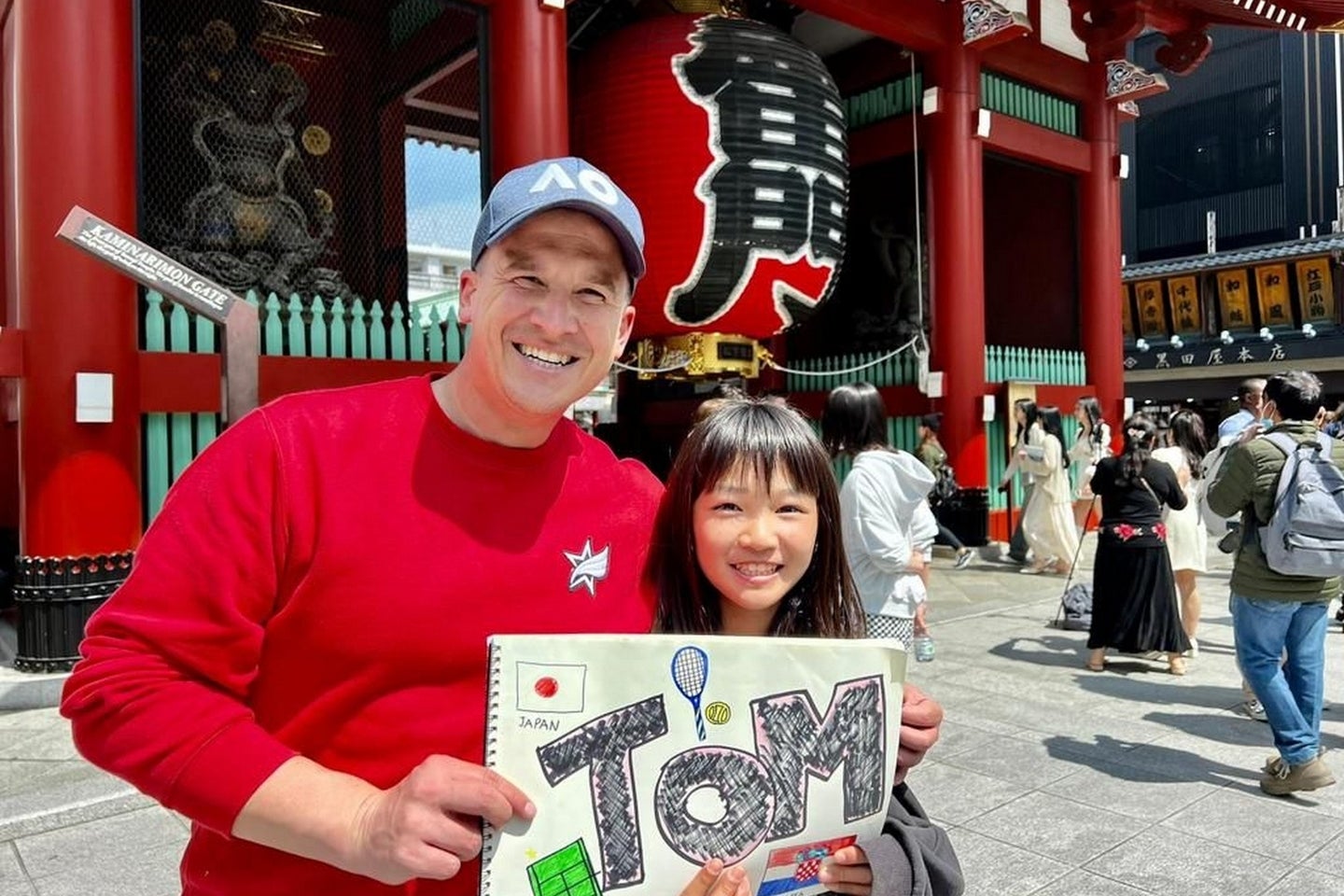 宮澤（右）をサポートする大手マネージメント会社、スターウィングのトミスラブ・ポルヤック副社長（左）と。写真提供：スターウィング