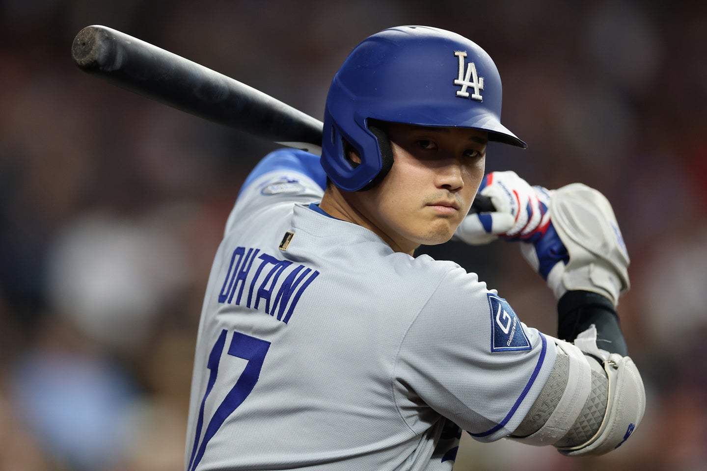 逆方向に33号２ランを放ったドジャースの大谷翔平。(C)Getty Images