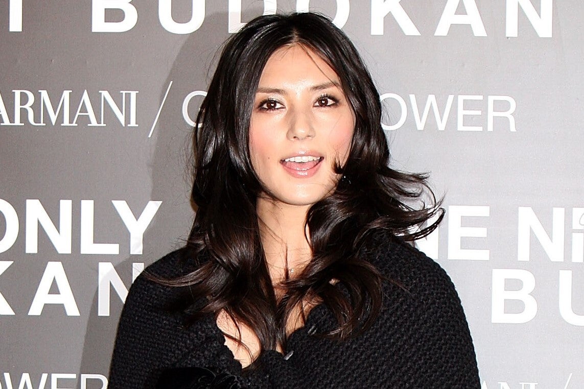 中島氏との夫婦ラブラブショットを公開した相沢さん。(C)Getty Images