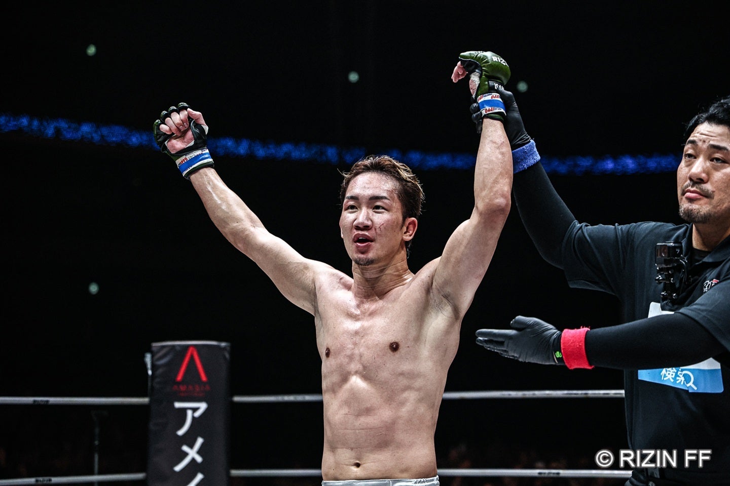 朝倉がコイケを際どい判定勝利で下し、リベンジを果たした。(C) RIZIN FF