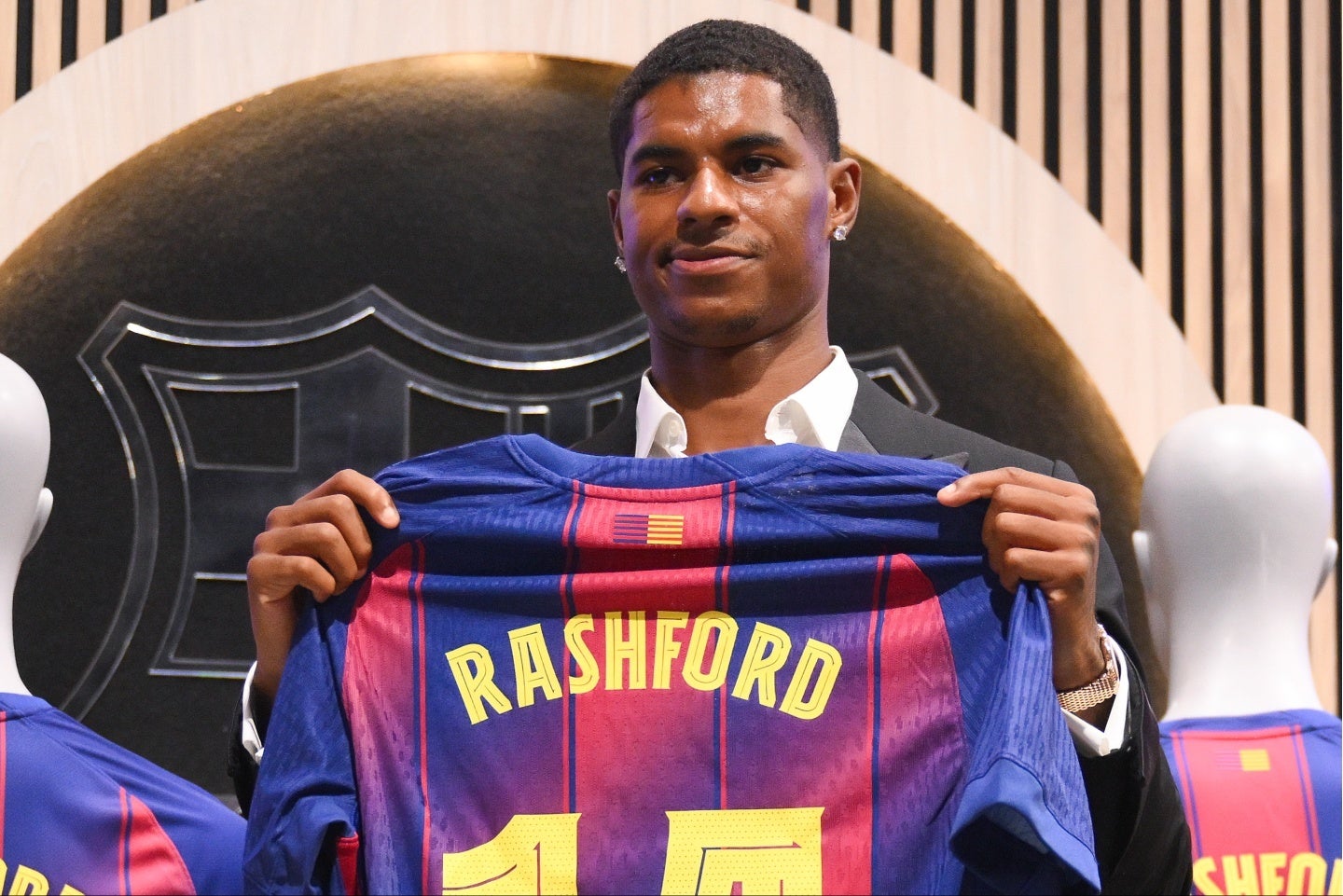 背番号は14となったラッシュフォード。バルサのトップチームにイングランド人が在籍するのは、あのリネカー以来２人目。(C)Getty Images
