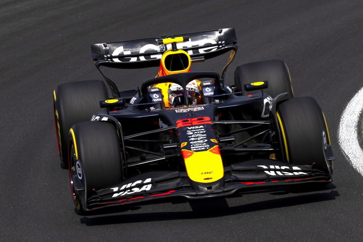 ピットレーンスタートから17位でレースを終えた角田。(C)Getty Images