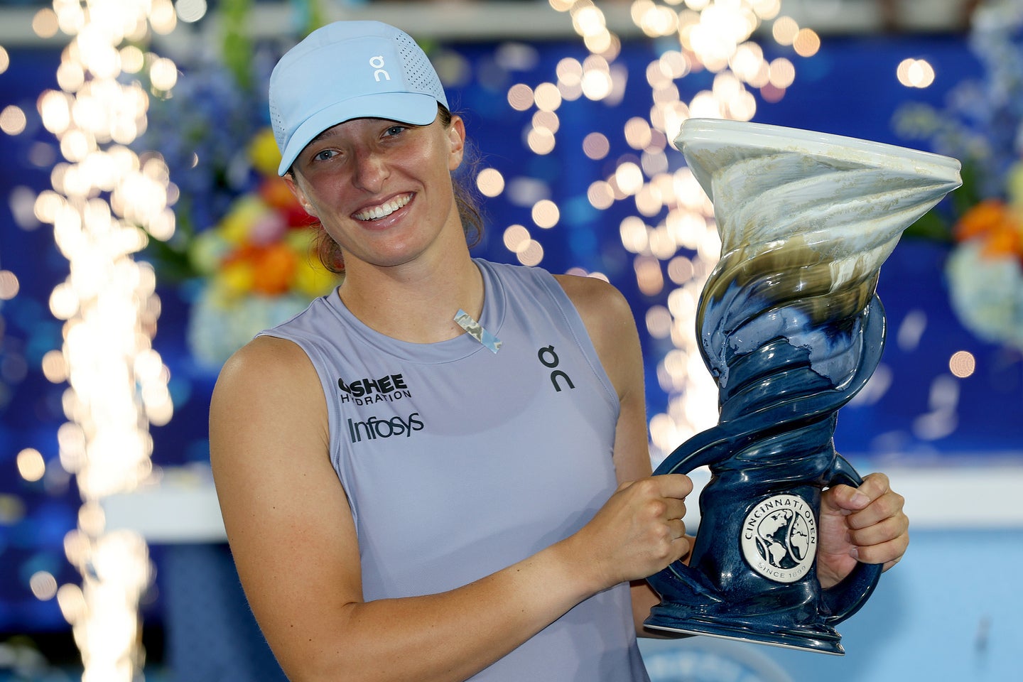 シンシナティ決勝でパオリーニを下し通算11度目のWTA1000優勝を飾ったシフィオンテク。「今大会は気持ちをしっかり保てた」と振り返る。(C)Getty Images