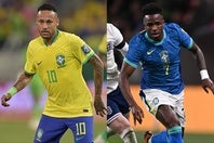 赤は却下され、ブラジルは引き続き、この黄色と青のユニホームで戦うことに。(C)Getty Images
