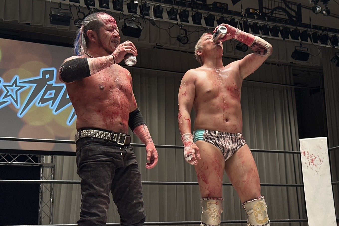 血まみれの10周年――渡瀬瑞基、蛍光灯デスマッチで“生き様”を証明