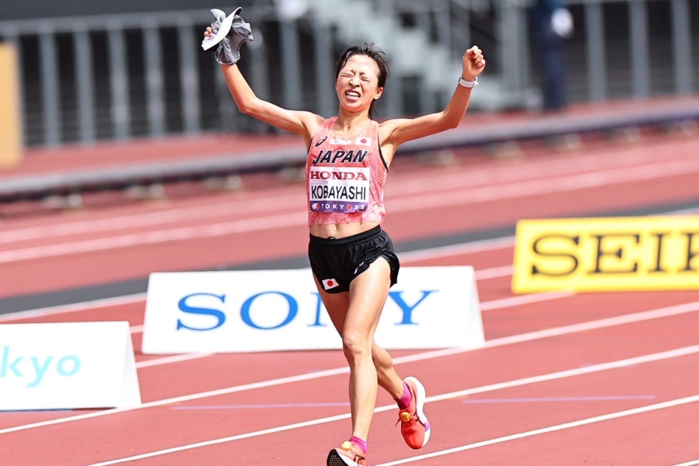 初の日本代表だった小林。日本女子マラソン史上3大会ぶりに入賞を果たす力走をみせた。写真:梅月智史(THE DIGEST写真部)