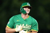 150メートル弾を放ったカーツ。(C)Getty Images