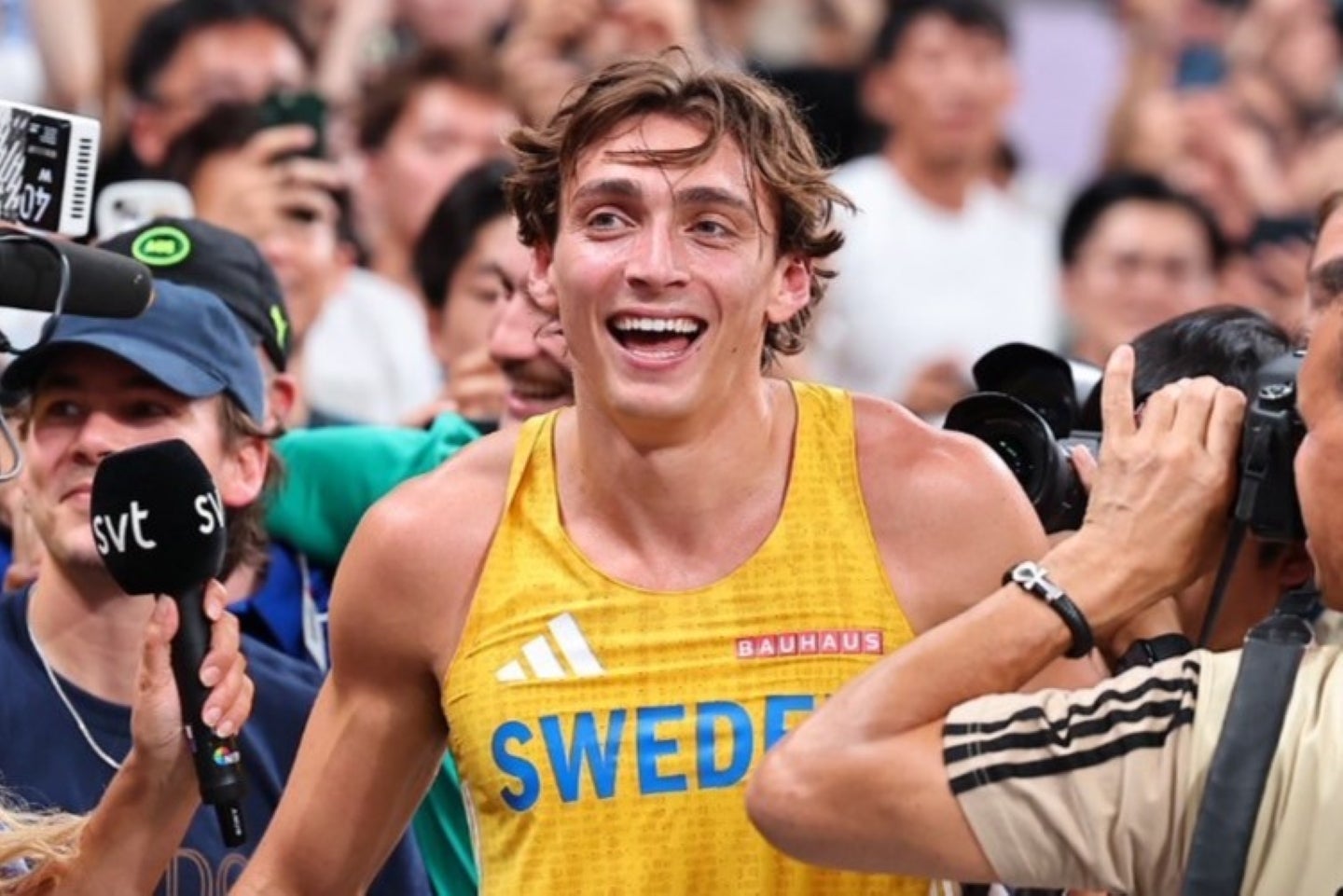 自らが持つ世界記録６m29を１センチ上回る６m30を成功させたスウェーデンのデュプランティス。写真：梅月智史（THE DIGEST写真部）