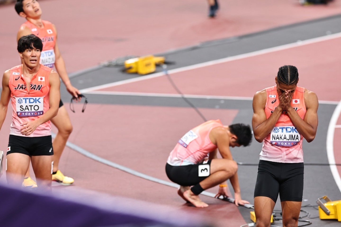予選敗退となった日本。ガックリと肩を落とした。写真：梅月智史（THE DIGEST編集部）