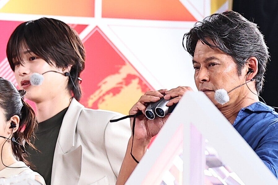 寺田明日香が感激したKさん（左）と織田裕二さん（右）。写真：梅月智史（THE DIGEST写真部）