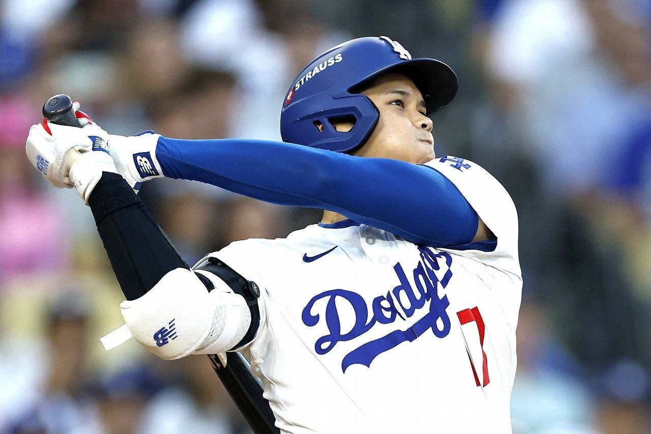 驚愕の先頭打者ホームランを放った大谷。(C)Getty Images