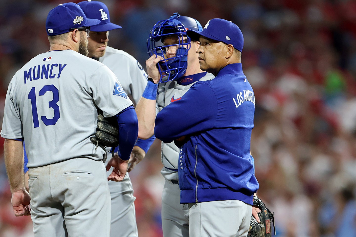 ロバーツ監督の采配に疑問の声も。(C)Getty Images