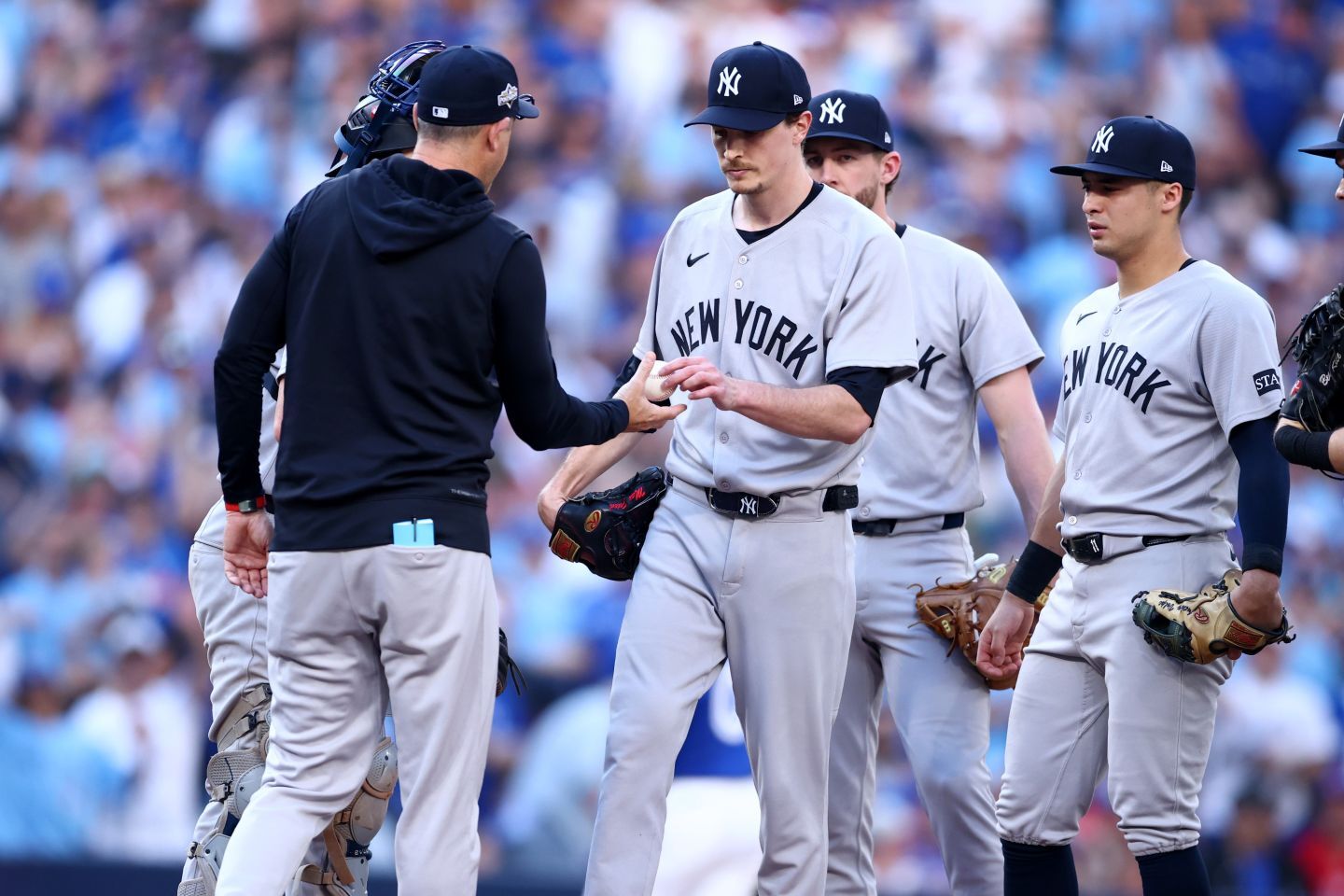 がけっぷちに追い込まれたヤンキース。(C) Getty Images