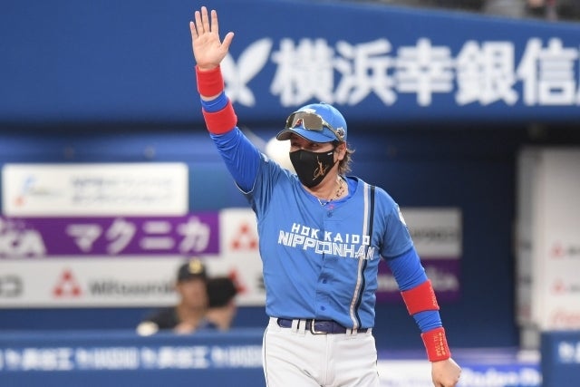 チームをCSファイナルシリーズに導いた日本ハムの新庄監督。写真：鈴木颯太朗
