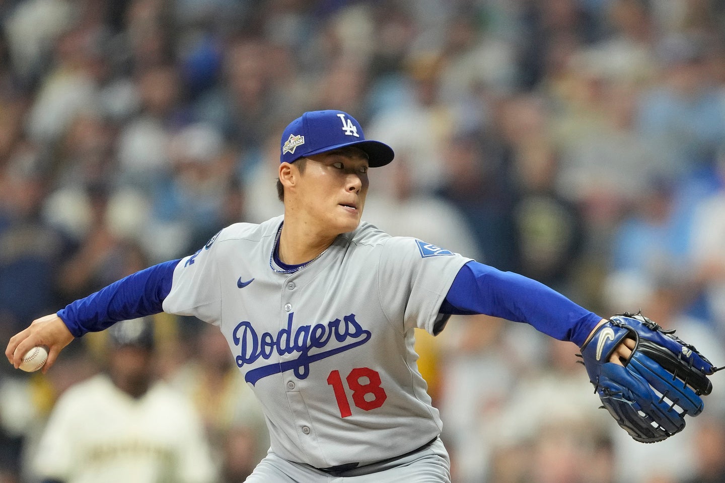 山本は９回まで投げ切り３安打１失点。NLCSで初の完投勝利を飾った。(C)Getty Images