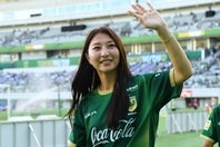 今季から加入した東京NBで早くも活躍している塩越。写真：鈴木颯太朗