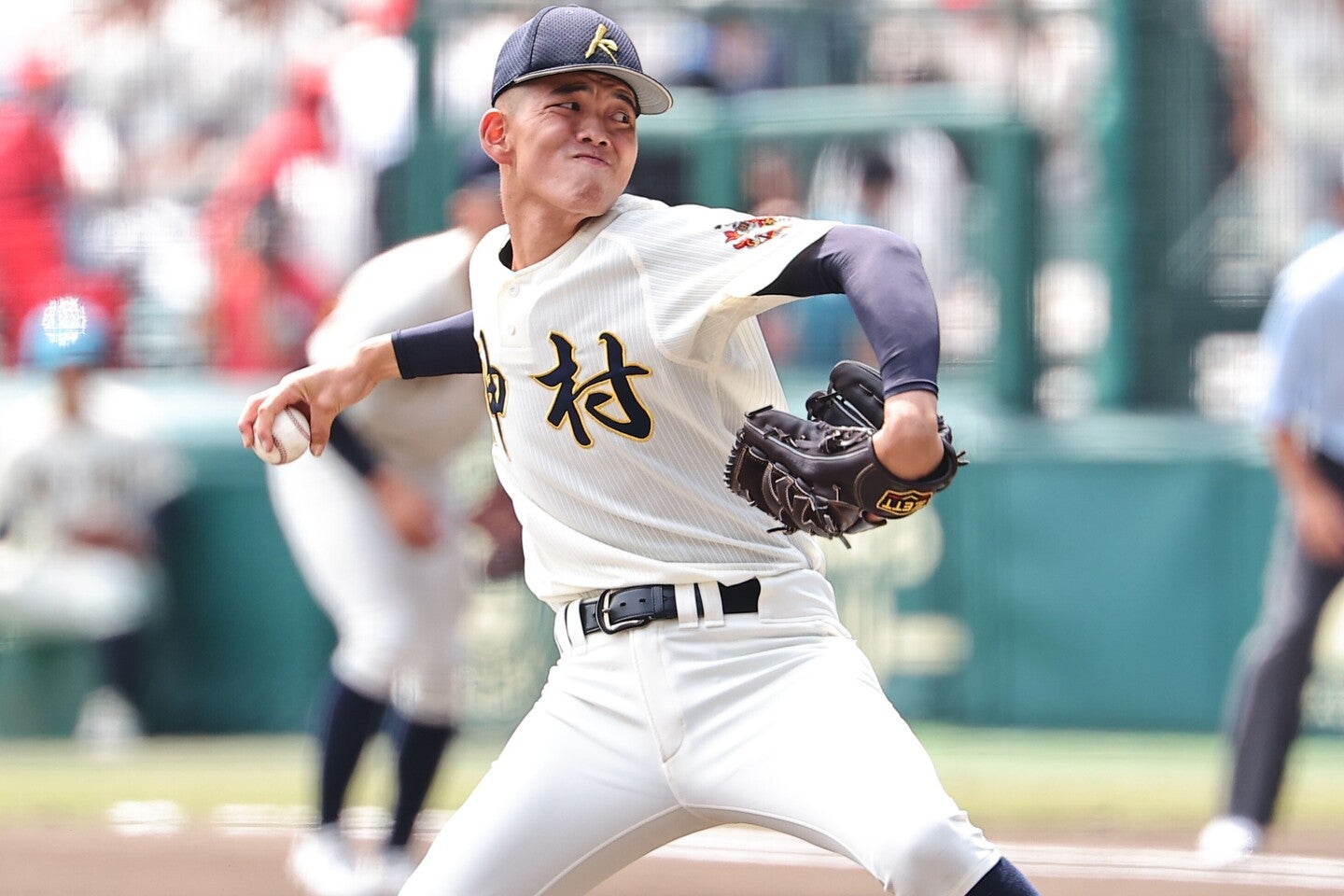 今岡とともに甲子園での活躍が印象深い早瀬。潜在能力は今ドラフトの高校生投手でも屈指を誇る。写真：THE DIGEST写真部