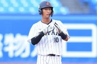 強打に加えてキャプテンシーにも定評のある松下。筒香、宮崎の後継者候補としてうってつけの存在だ。写真：THE DIGEST写真部