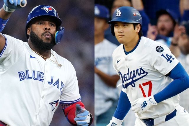 WSで激突するゲレーロJr.（左）と大谷（右）。(C)Getty Images