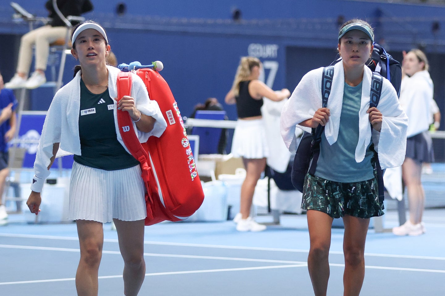 上位選手がこぞって日本を好むのはダブルスでも同じだ。二宮真琴(右)は当初、東レPPOの出場圏外だったが、加藤未唯(左)と組むことで本戦入りできた。写真:滝川敏之