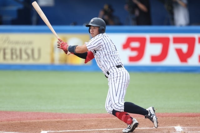 東京六大学野球の春季リーグで三冠王に輝いた山形。写真:永島裕基