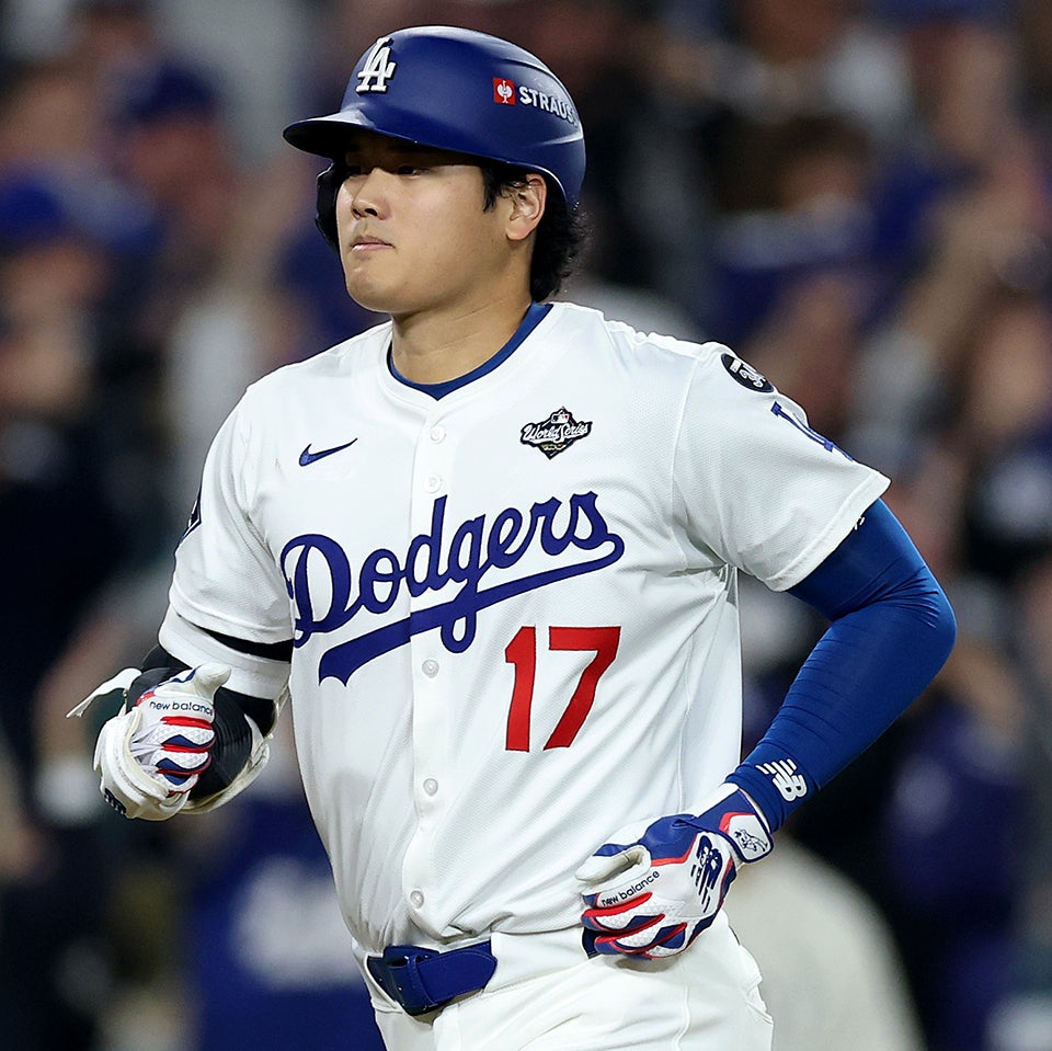 WS第3戦で4打席連続の申告敬遠となった大谷。(C)Getty Images
