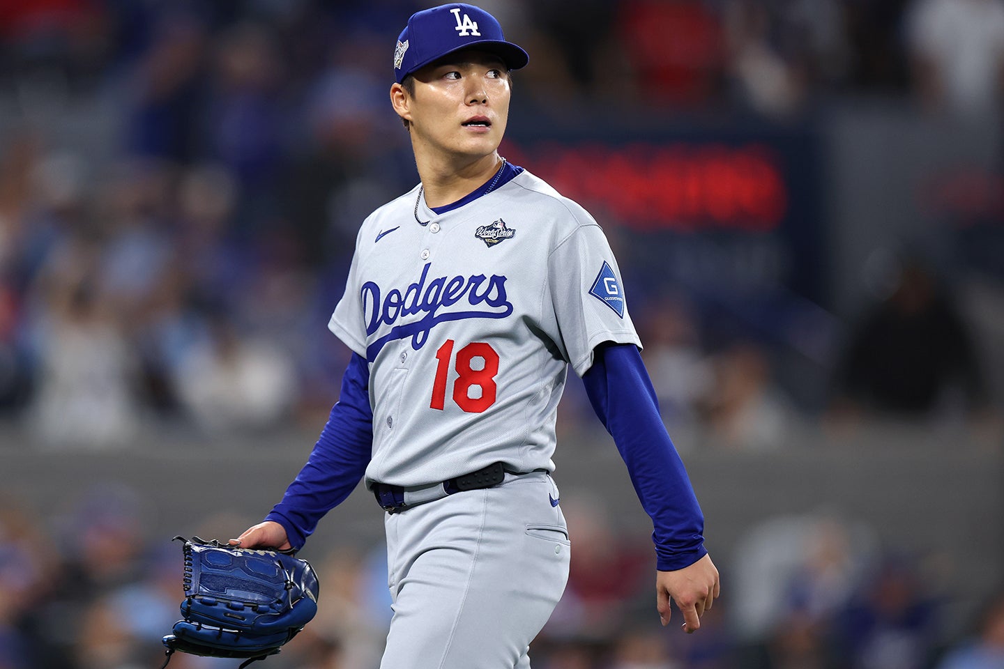 一昨日完投勝利を収めた山本。(C)Getty Images