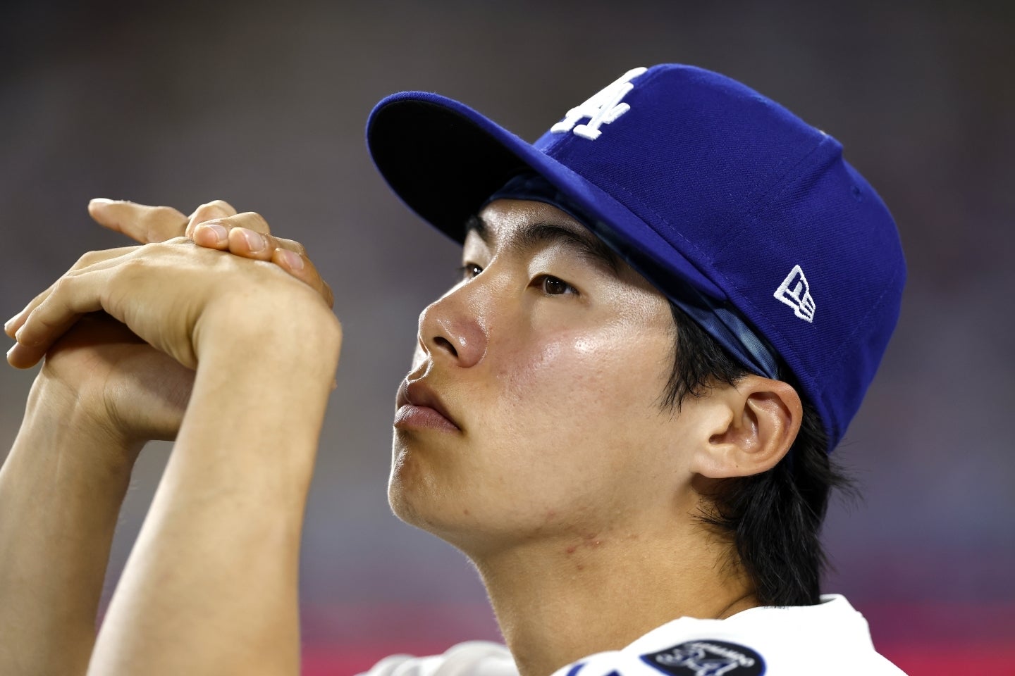 ダグアウトで出番を待ち続けるキム・ヘソン。はたして韓国のファンはワールドシリーズでプレーする彼の姿を拝めるだろうか。(C)Getty Images