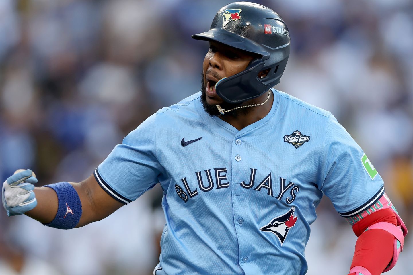 ポストシーズン第８号となる本塁打を記録したゲレーロJr.。(C) Getty Images