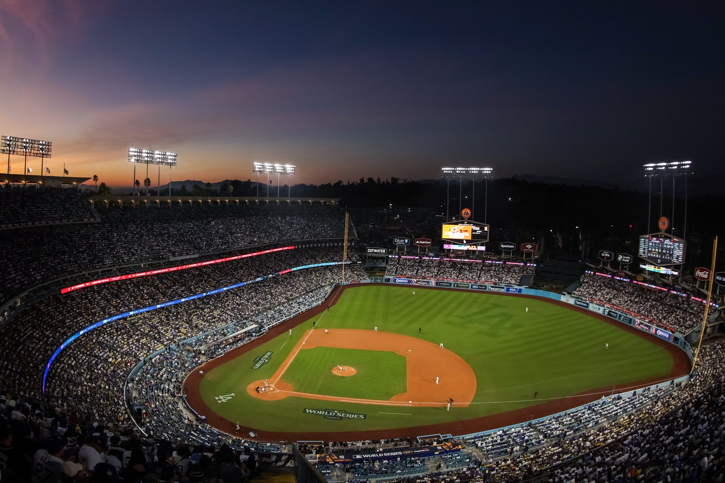 ドジャー・スタジアムで現地観戦したハリウッド女優のブリー・ラーソンさんが話題になっている。（C）Getty Images