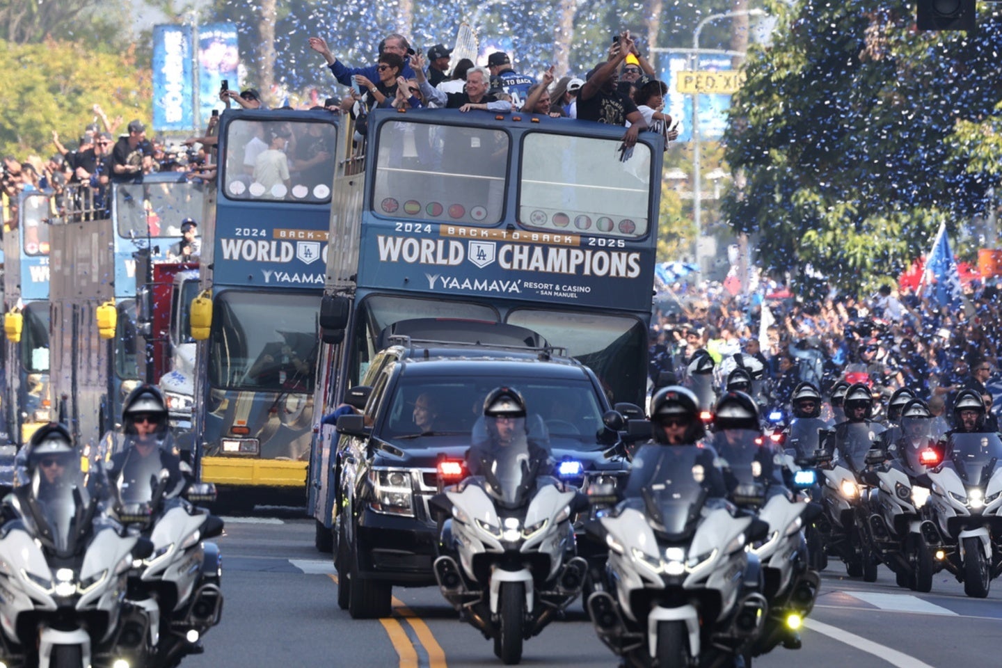 ドジャースの優勝パレードで日本企業の名前が大きく目立った。(C)Getty Images
