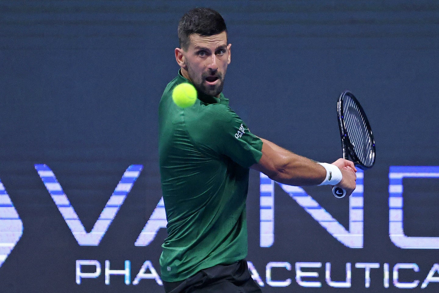 現在開催中のアテネのツアーで初戦を突破したジョコビッチ。ATPファイナルズへの出場はこの大会後に決めると語った。(C)Getty Images