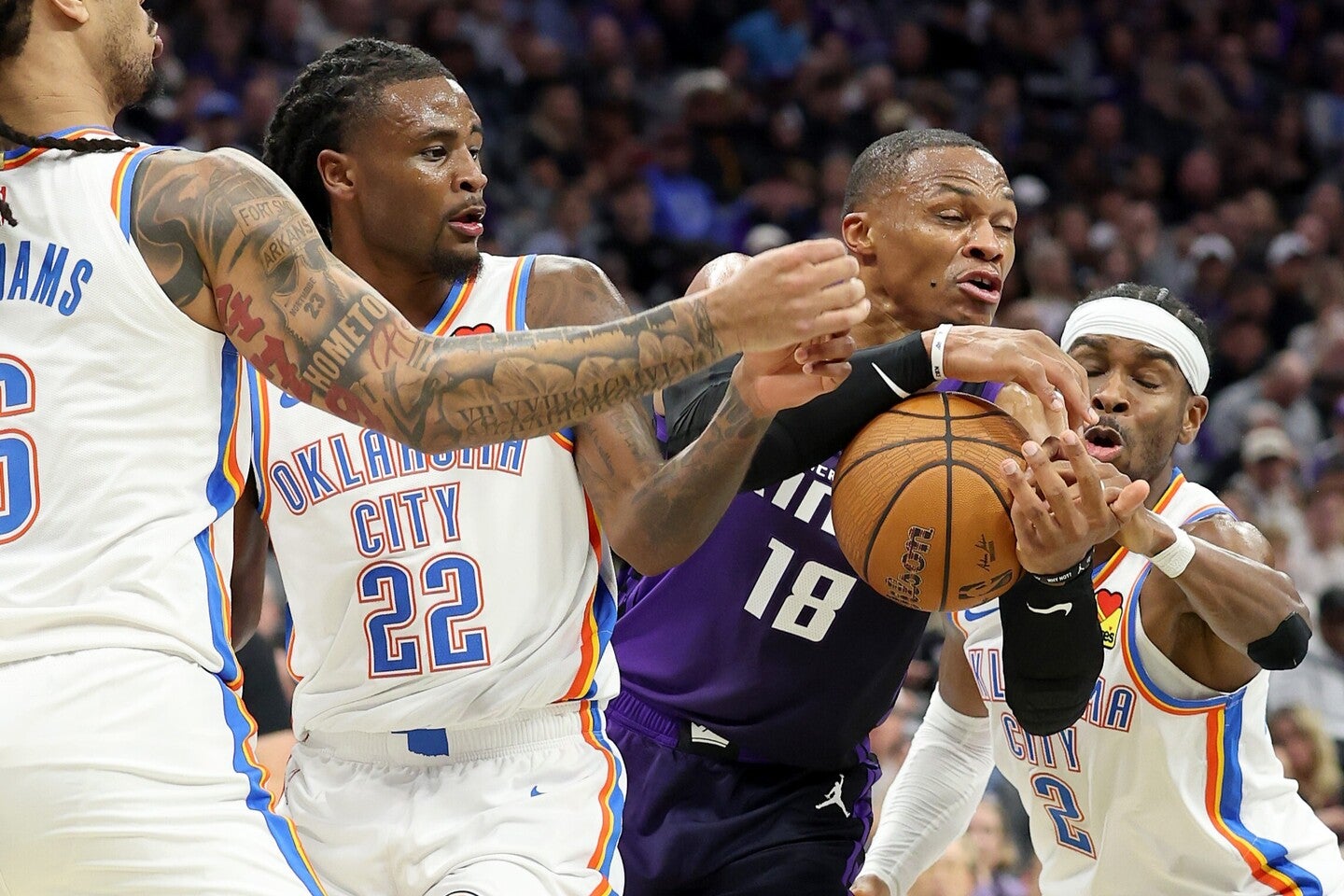 ウォーレス(左)が元サンダーのウエストブルック(右)について語った。(C)Getty Images