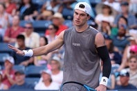 ウインブルドンで左腕を負傷したドレイパーは、誤診を信じて全米OPに出場し、痛みが再発したと明かした。(C)Getty Images