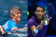 ATP×TikTokのプロジェクトに参加したプロサーファーの五十嵐（左）。中でもオジェ-アリアシム（右）との対話は印象的で、テニスとサーフィンの共通点から多くを学んだという。（C）Getty Images