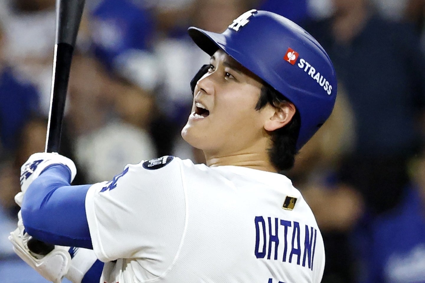 ナ・リーグ優勝決定シリーズ第４戦で見せた大谷の歴史的パフォーマンスが、25年のMLB「伝説的瞬間」に選ばれた。(C)Getty Images