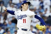 ポストシーズンではリリーフに回り、チームを救う活躍を披露した佐々木。(C)Getty Images