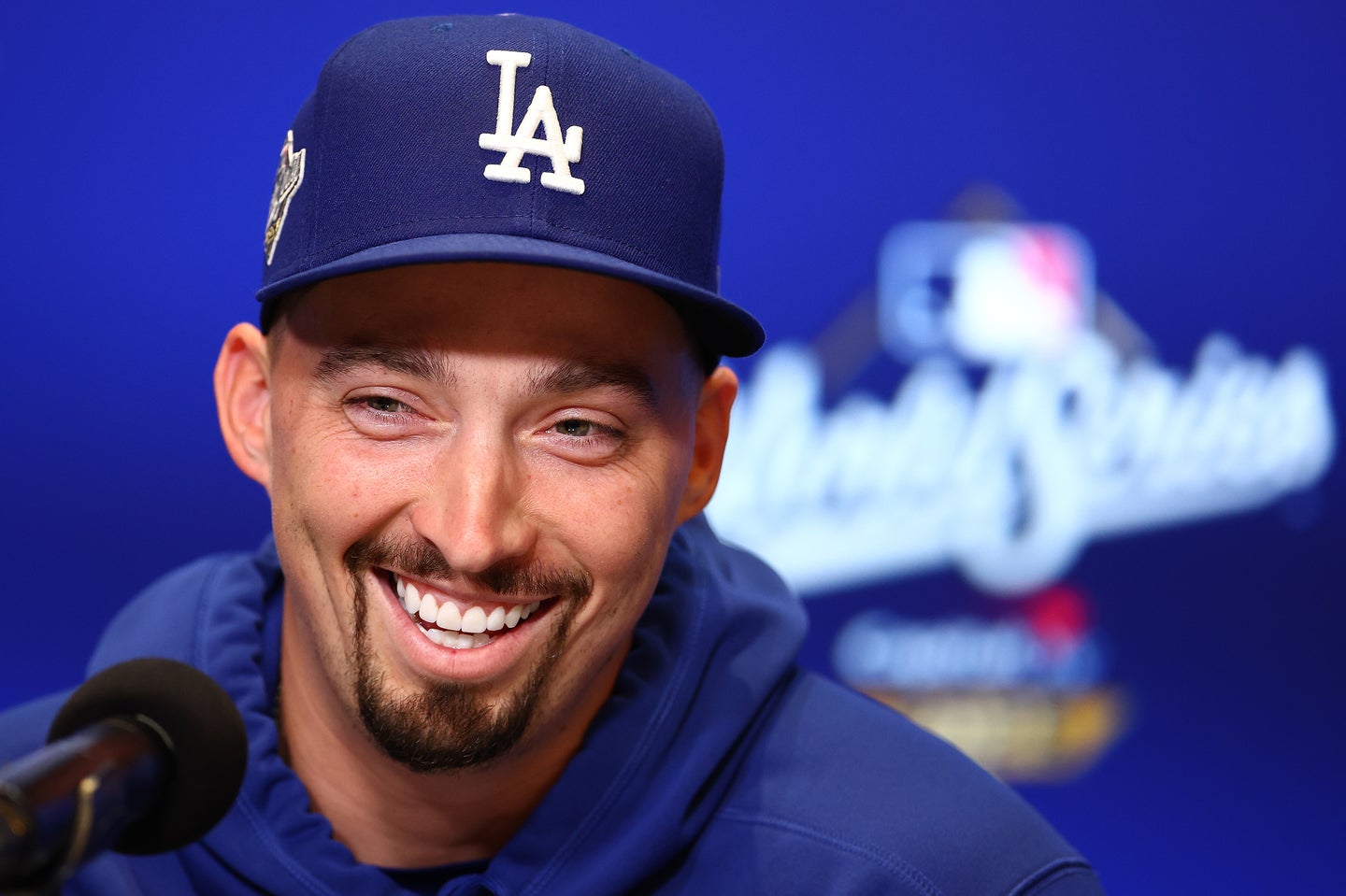 ドジャースのスネルが愛車を公開した。（C）Getty Images