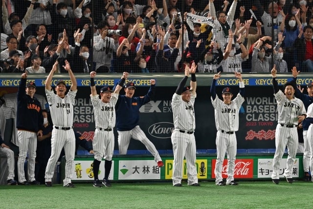 韓国を相手に５回だけで９点を奪った日本。(C)Getty Images