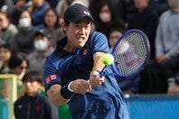 慶應チャレンジャーで約３カ月ぶりに実戦復帰した錦織。初戦は市川に第１セットを落とすも、徐々に本領を発揮し逆転勝利を挙げた。写真＝永島裕基