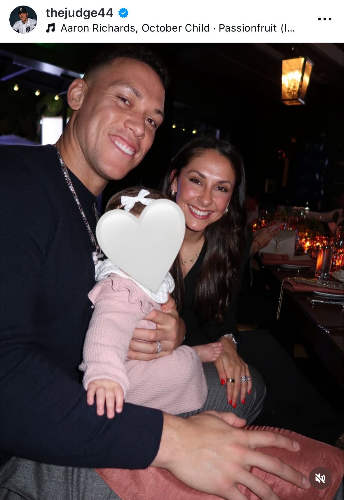 ジャッジの家族ショット。写真：本人のSNSスクリーンショット