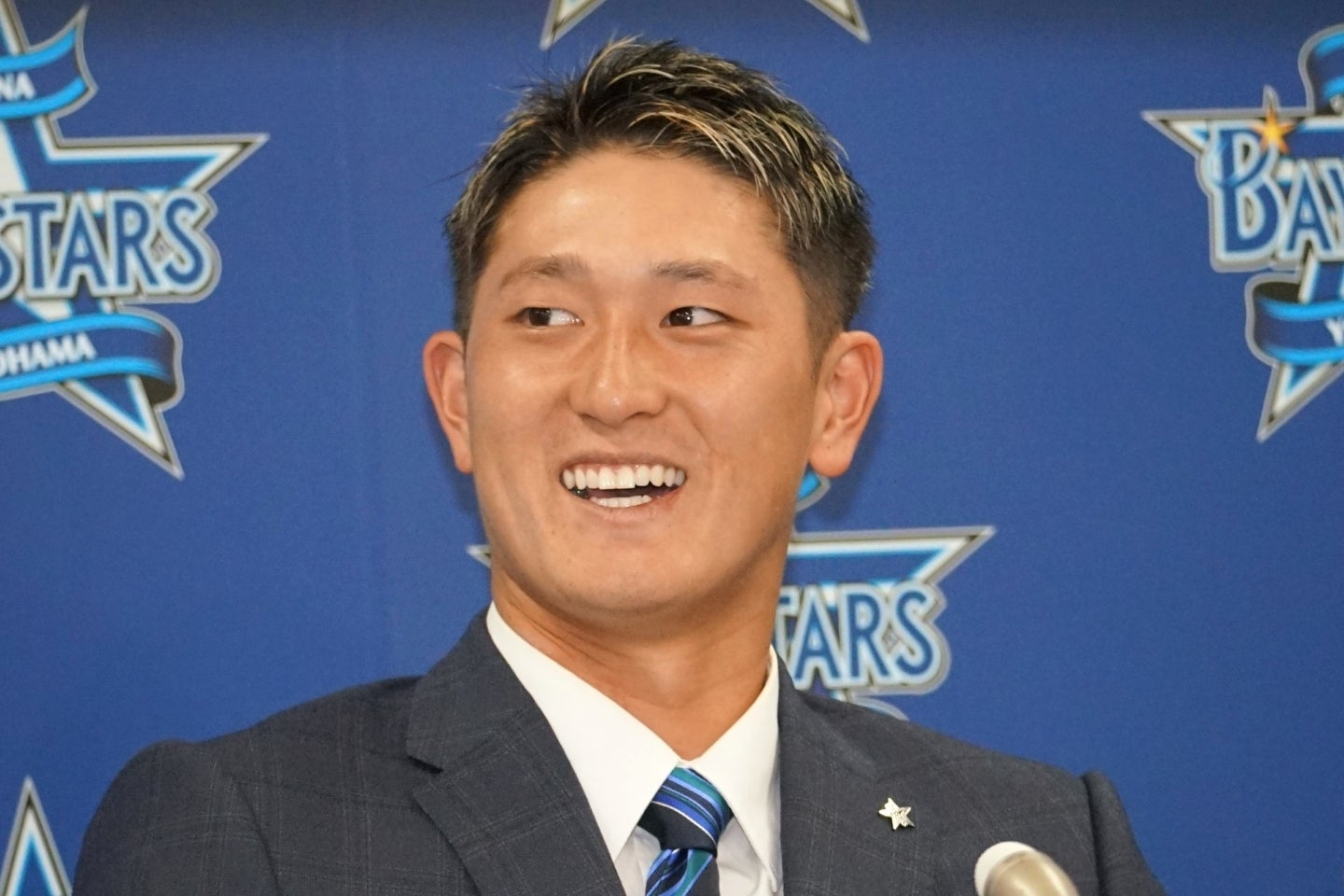 ３年目のプロ生活を振り返ったDeNAの松尾。写真：萩原孝弘