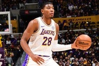 八村は４試合連続の２桁得点をマークした。(C)Getty Images