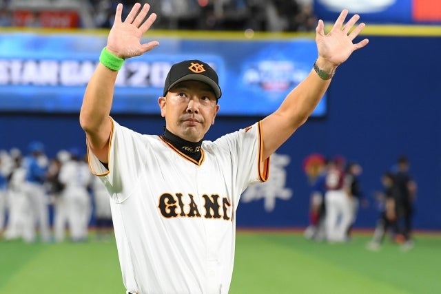 来季も巨人の指揮を執る阿部監督。はたして誰を４番に据えるのだろうか。写真：鈴木颯太朗