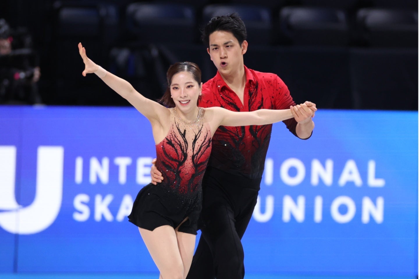 ペア結成の地である名古屋で躍動するりくりゅう。写真：永島裕基