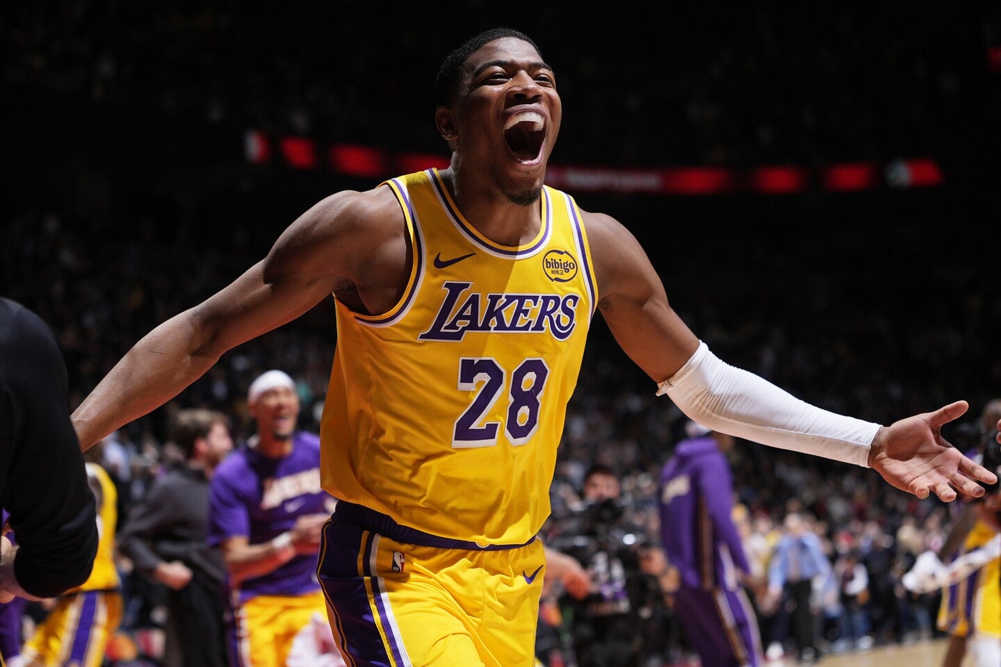 八村がキャリア初の決勝ブザービーターを決め、レイカーズを勝利に導いた。(C)Getty Images