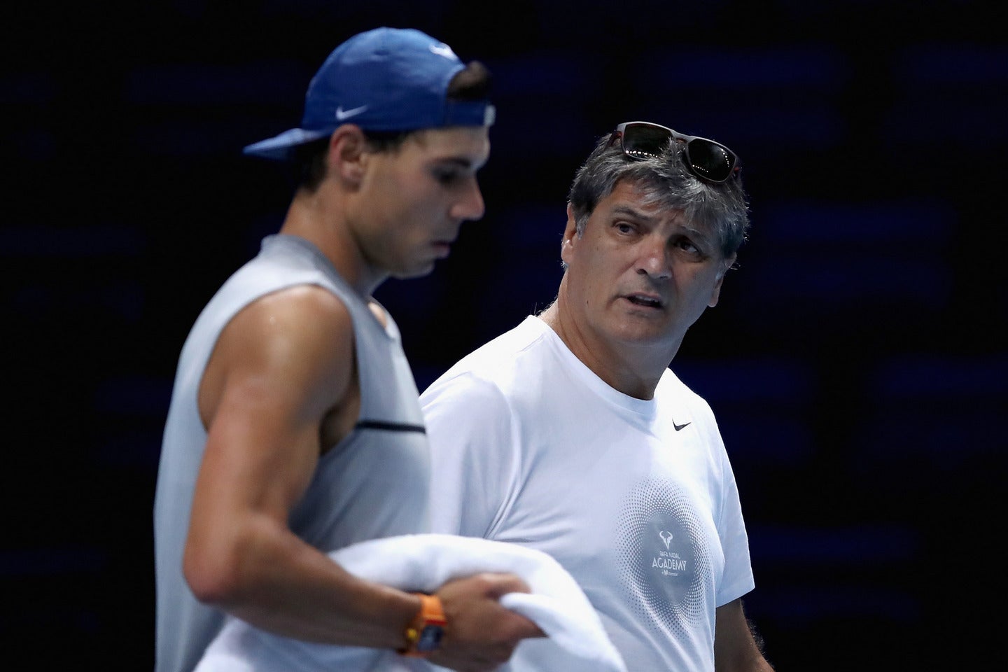 約25年以上にわたり、コートサイドで時代の潮流を目撃してきたトニ氏（右）が、現世代の男子テニス界を評価している。（C）Getty images