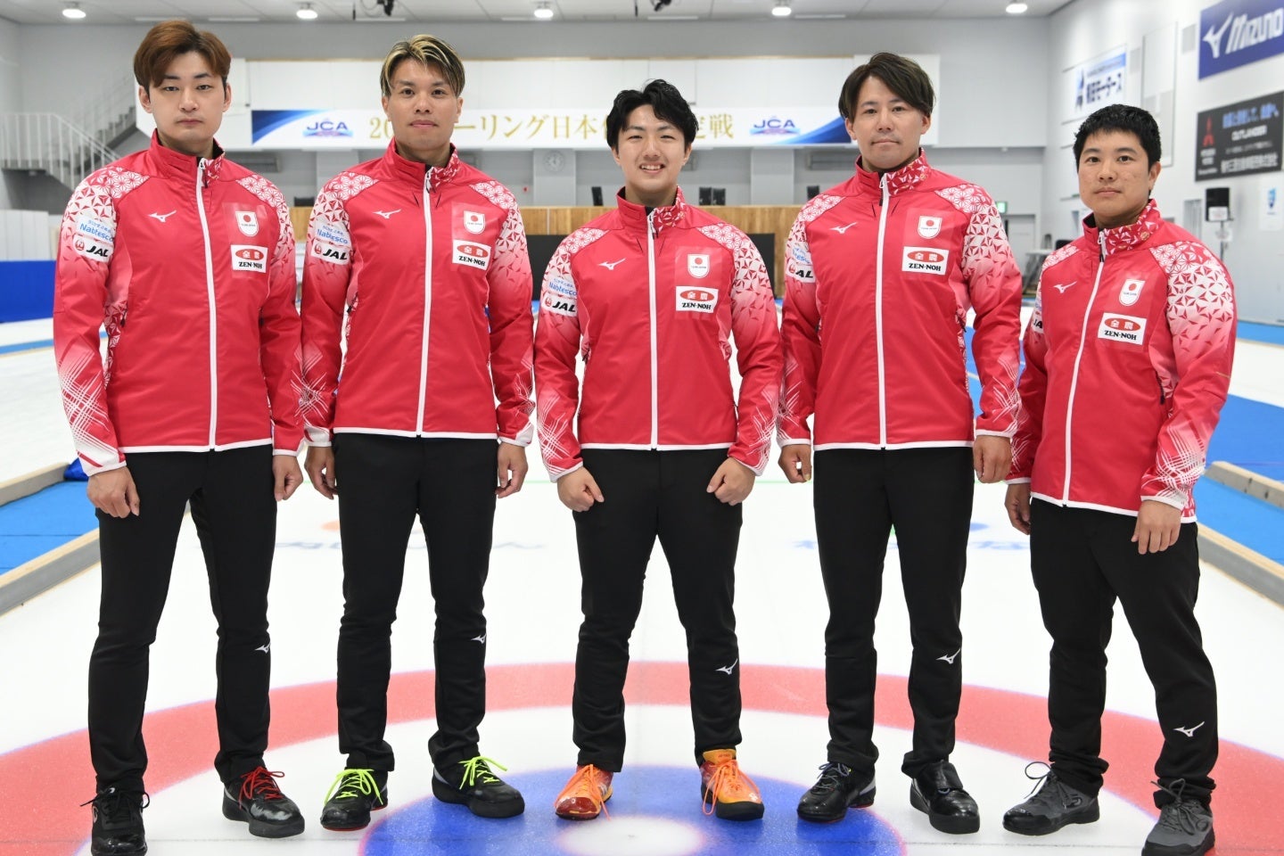 カーリング男子日本代表。ラストチャンスだった五輪出場を逃してしまった。(C）JCA/H.IDE