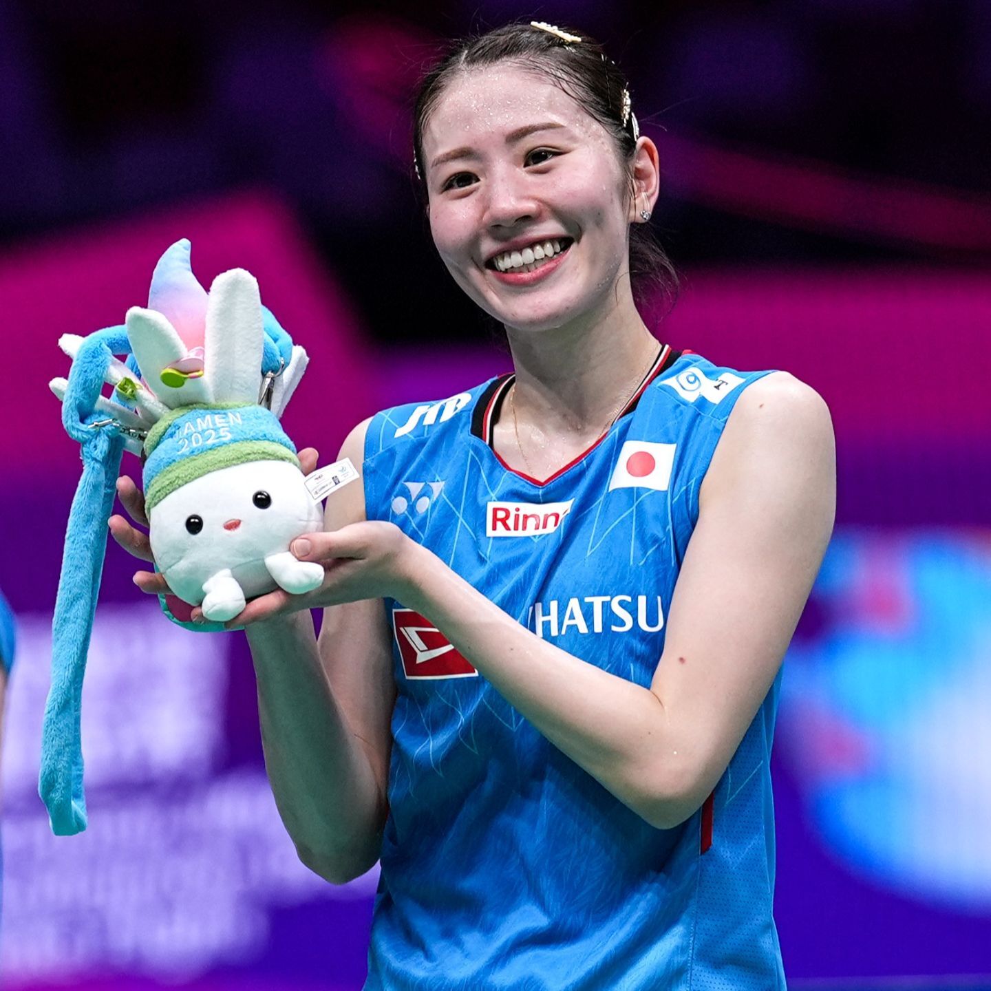 女子バレーボール界の新エースと意気投合した様子の志田。“第２弾”に期待がかかる。(C)Getty Images